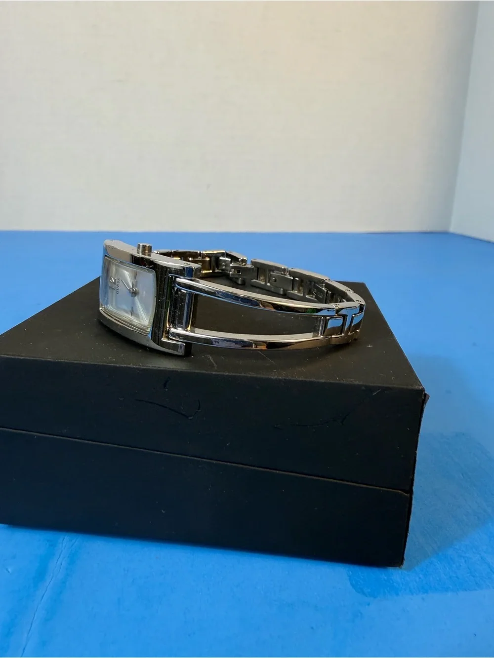 Silver Women's Bracelet Watch - Elegant Rectangular Dial